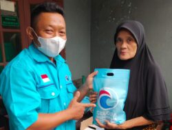 Hut ke-2 Partai Gelora Indonesia Kota Bekasi Bagikan Paket Sembako