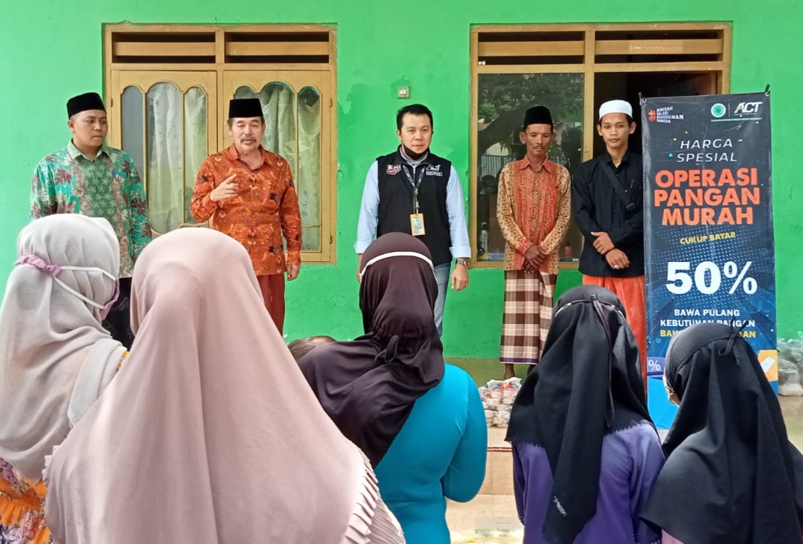 ACT Kolaborasi MRI Pasuruan Gelar Operasi Pangan Murah Untuk Warga Prasejahtera