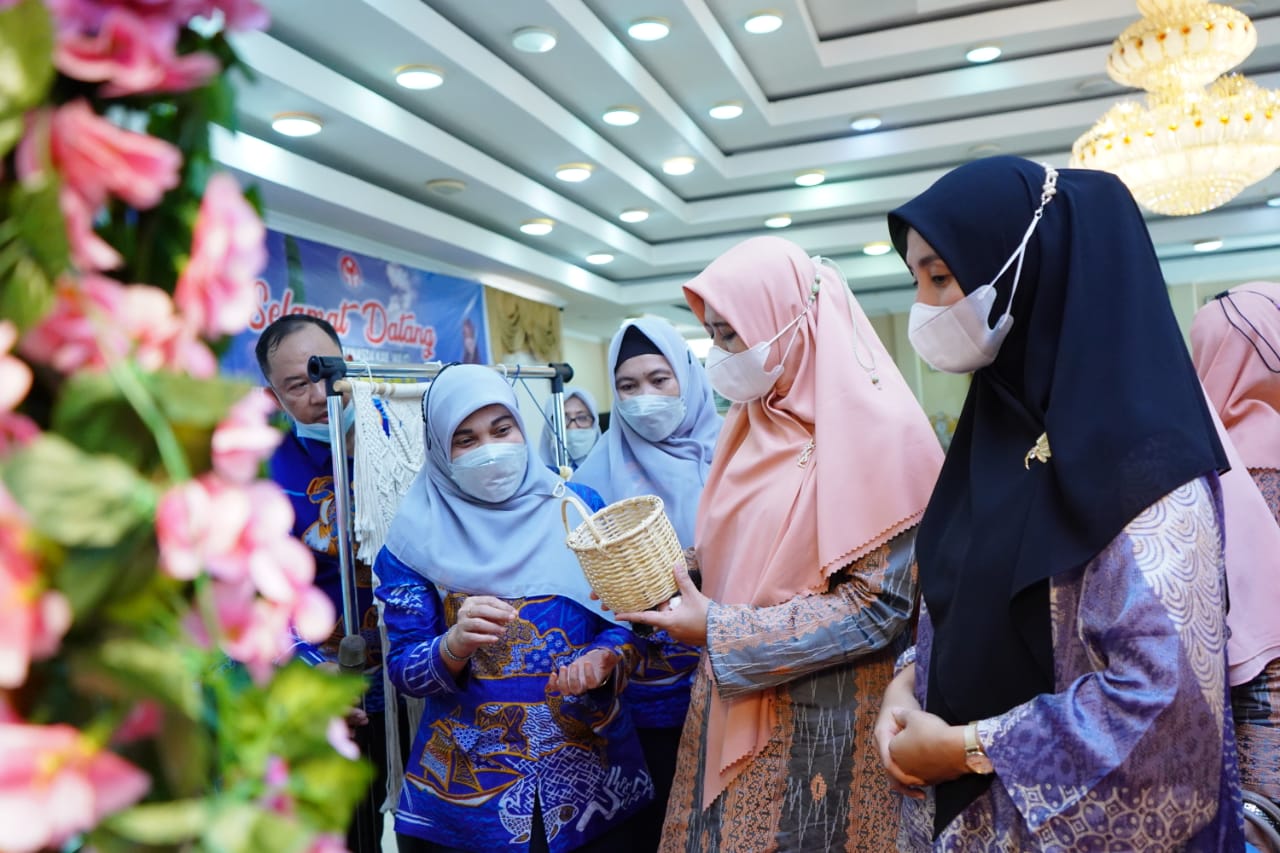 Ketua Dekranasda Wajo Study Tiru ke Pangkep