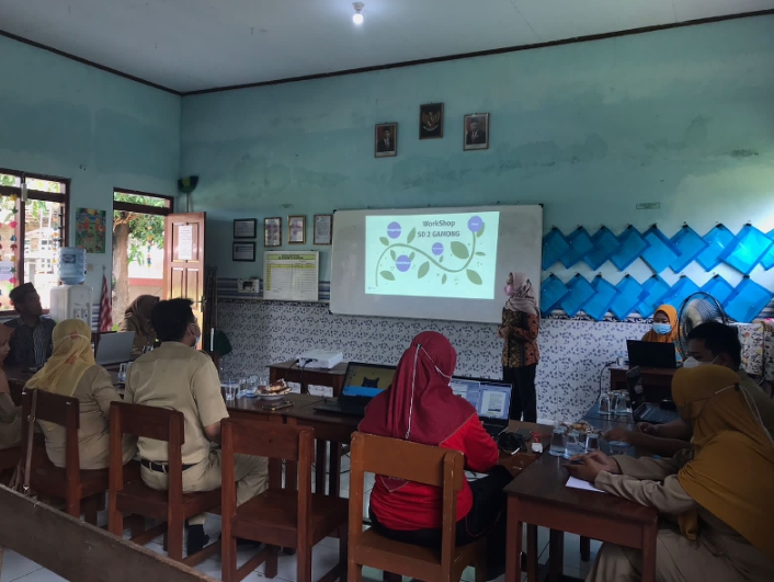 Mahasiswa Kampus, Latih Guru Membuat Video Pembelajaran Interaktif Sederhana