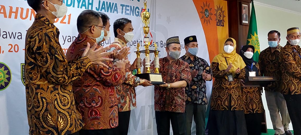 SMP Muhammadiyah PK Raih 13 Prestasi Olympicad VII Jawa Tengah 2021