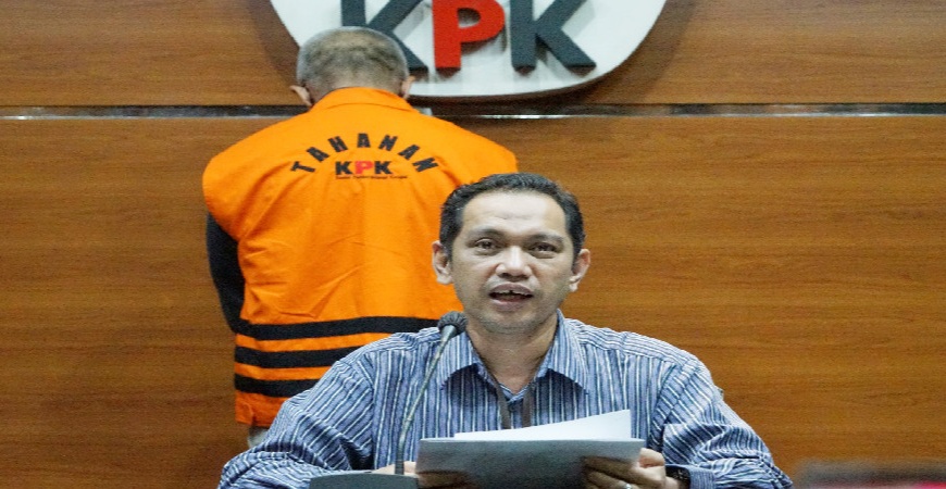KPK Tahan Tersangka Korupsi Proyek Konstruksi Kampus IPDN Sulsel