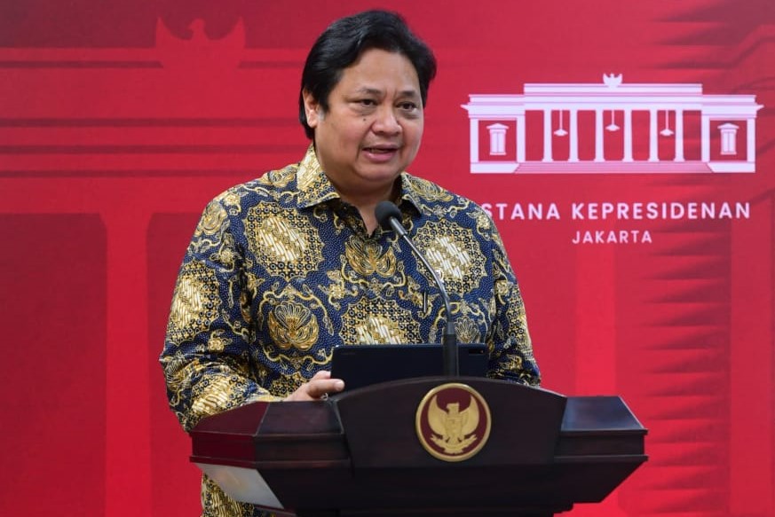 Pemerintah Lanjutkan PPKM, Siapkan Vaksin Booster, dan Optimalkan Karantina PPLN