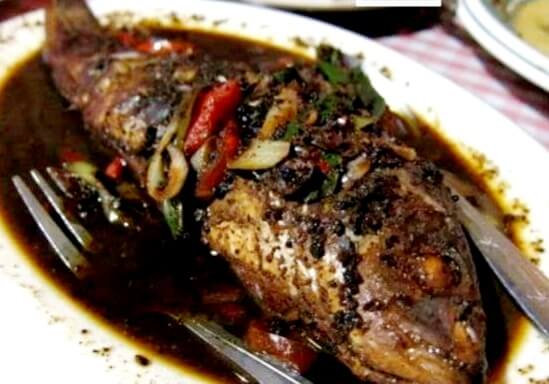 8 Kuliner Khas Toraja yang Unik dan Lezat 