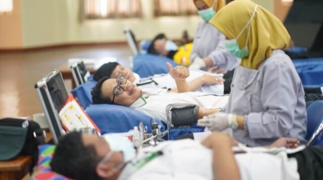 Sambut HUT RI ke-77, Semen Tonasa Gelar Donor Darah