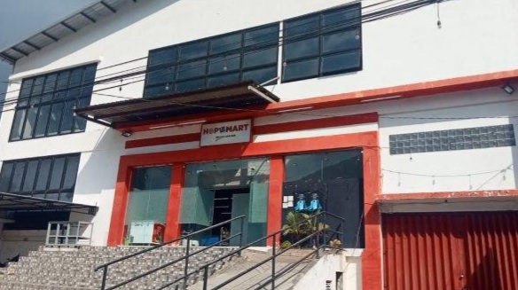 Diduga Gelapkan Uang Rp 2 Miliar Karyawan Hope Mart Larantuka Ditahan