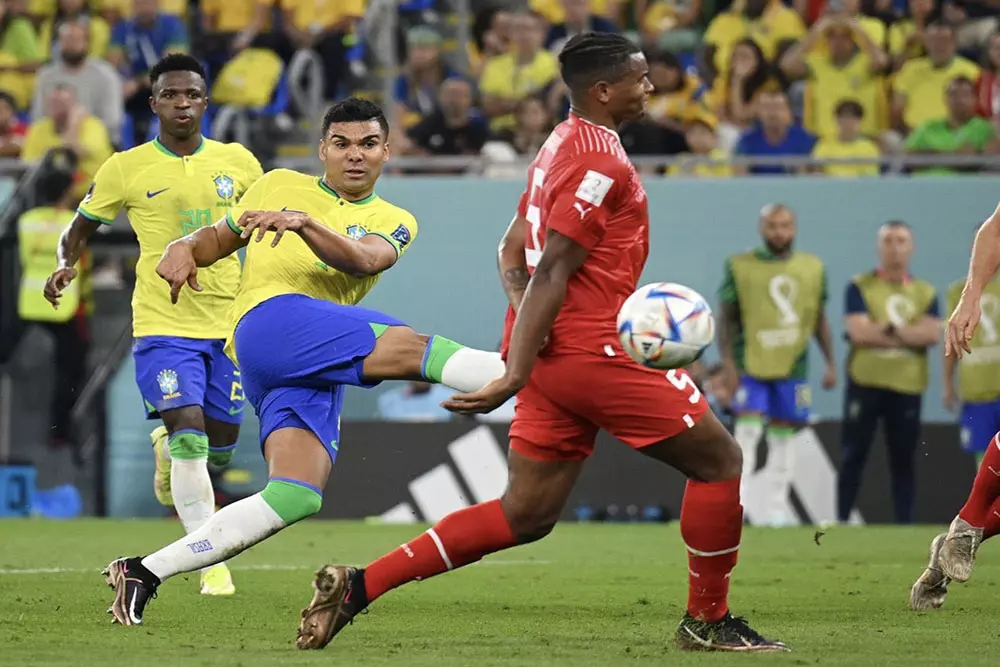 Casemiro Antarkan Brasil ke 16 Besar Piala Dunia 2022