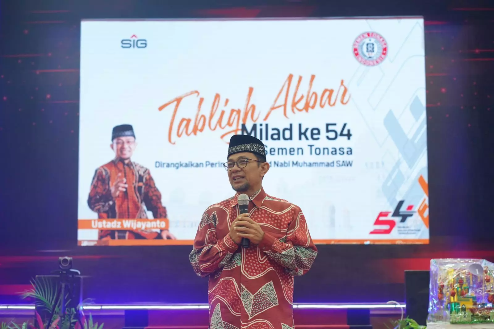 Syukuran HUT ke-54, Semen Tonasa Gelar Tabligh Akbar