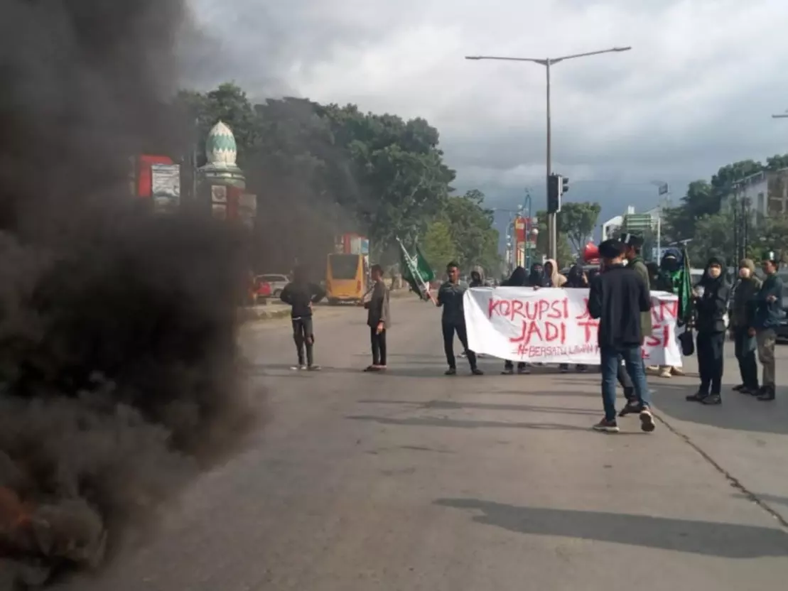 Hari Anti Korupsi Sedunia, HMI Pangkep dan KMP3 "Korupsi Jangan Jadi Tradisi"
