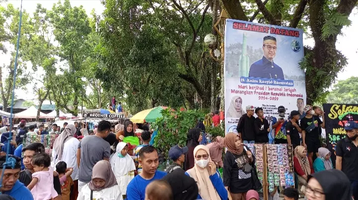 Anis Baswedan Hadir di Pangkep, UKM Lokal Untung Gede