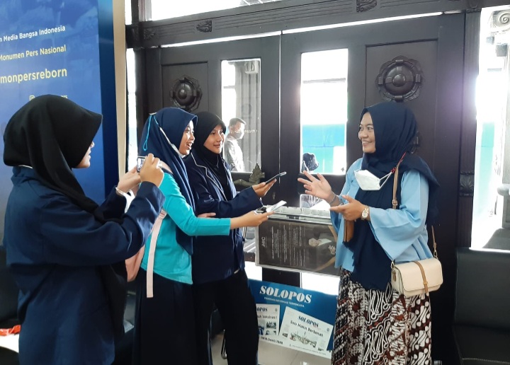 Peringati Hari Pers, Siswa Reportase dan Vlog Monumen Pers