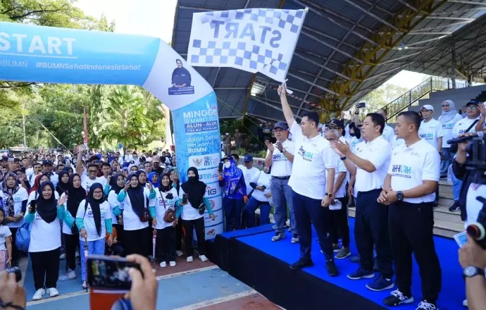 PT Semen Tonasa Gelar Jalan Sehat Bersama BUMN
