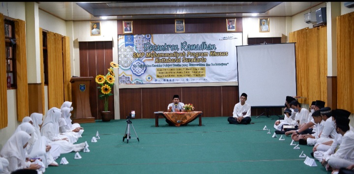 Peringati Nuzulul Qur’an, SMP Muhammadiyah PK Gelar Khataman Al-Qur’an