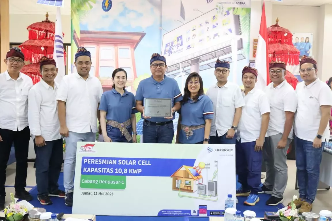 FIFGROUP Resmikan Solar Panel ke-10 di Cabang Denpasar