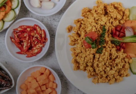 Nikmatnya Sensasi Pedas Nasi Goreng Sambal Matah
