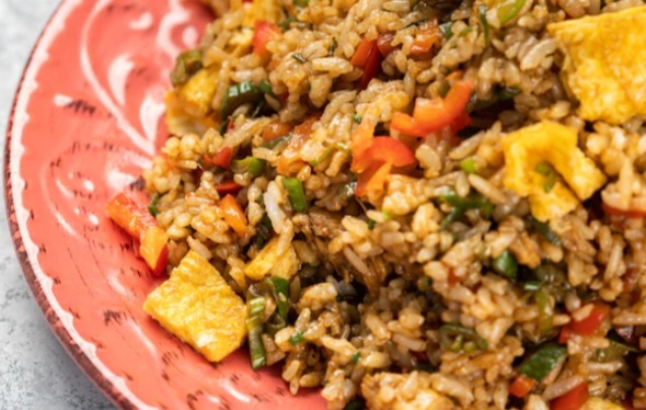 Nasi Goreng Kampung yang Autentik: Menyelami Kelezatan Tradisional