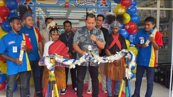 Resmi Beroperasi Pertama Kali di Sorong Selatan, Warga Teminabuan Serbu Indomaret