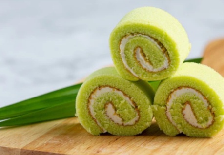 Resep Bolu Gulung Pandan: Aroma Pandan Segar di Setiap Gigitan