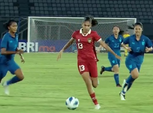 Timnas Putri Indonesia kalah Telak 7-1 dari Thailand di semifinal Piala AFF