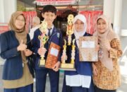 Dua Siswa SMP PK Muhammadiyah Solo Terima Penghargaan Dinas Pendidikan Kota Solo