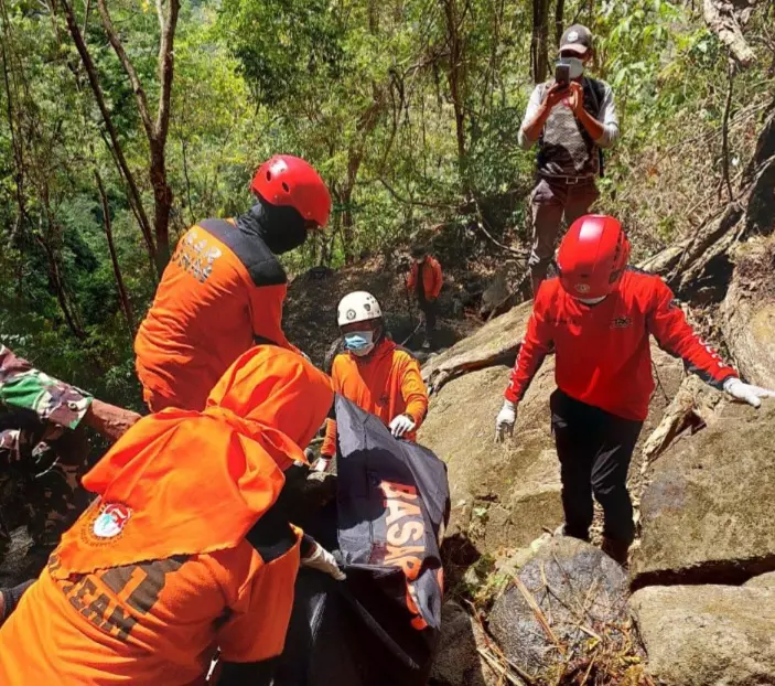 Pendaki Fitrah perdana ditemukan tewas di Gunung Bulu Sorong setelah dilaporkan hilang