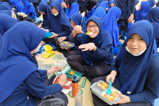 Kampanye Sekolah Sehat: Siswa SMP Muhammadiyah Kottabarat Mengusung Gaya Hidup Sehat