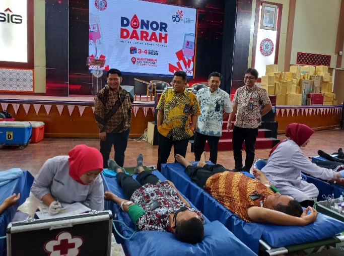 PT Semen Tonasa Gandeng PMI Kota Makassar Gelar Donor Darah