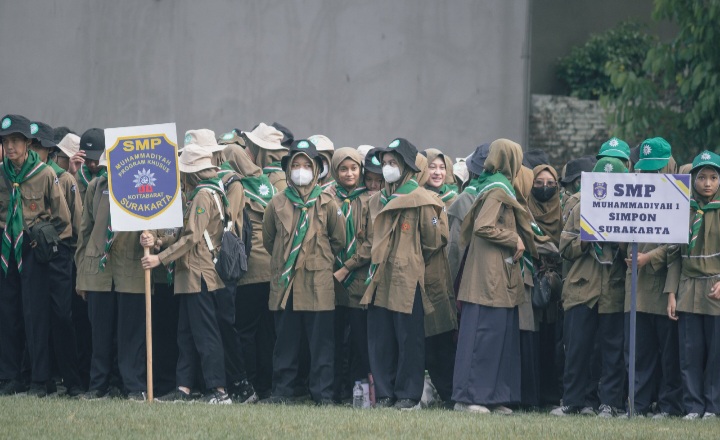 Ribuan Pelajar Solo Ikuti Apel Akbar Milad Muhammadiyah ke-111