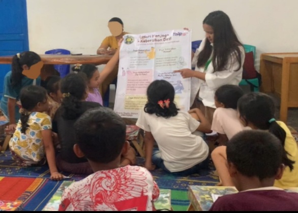Mahasiswa Kesos FISIP USU berupaya meningkatkan kesadaran kebersihan diri anak di Desa Talapeta Kabupaten Deli Serdang