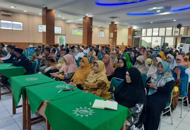 Tingkatkan Literasi Zakat, Lazismu Solo Gelar Hari Ber-ZIS
