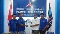 Siap Bertarung di Pilkada Pangkep, Hasdam Muntu Daftar di Partai Demokrat