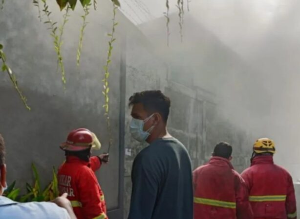 Laboratorium Forensik Polda Bali Selidiki Penyebab Kebakaran Gudang Gas LPG di Denpasar Utara