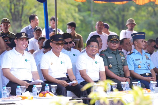 Pj. Gubernur Sulsel dan Bupati Pangkep Hadiri Peringatan Hari Lingkungan Hidup di Semen Tonasa