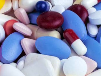 Polisi Ciduk Penjual Obat Pembangkit Libido Ilegal di Kota Serang