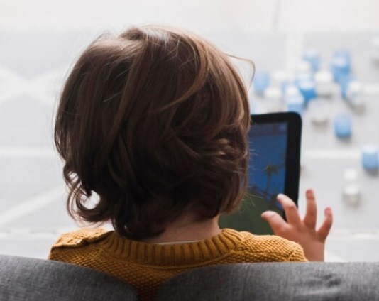 Strategi Mengatasi Ketergantungan Anak pada Gadget