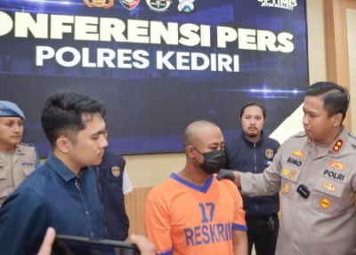 Suami di Kediri Siram Istri dan Anak dengan Air Keras