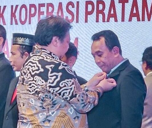 Asruddin, Direktur Utama PT Semen Tonasa, Raih Penghargaan Nasional Tokoh Penggerak Koperasi Madya 2024