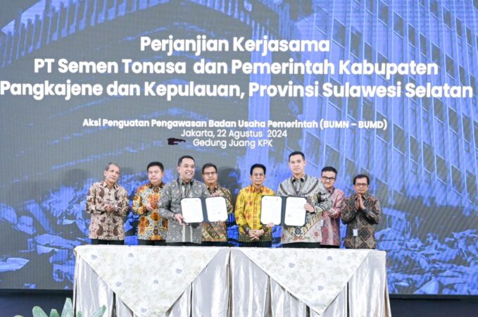 PT Semen Tonasa dan Pemkab Pangkep Sepakati Kerja Sama Pengelolaan Sampah Berbasis RDF