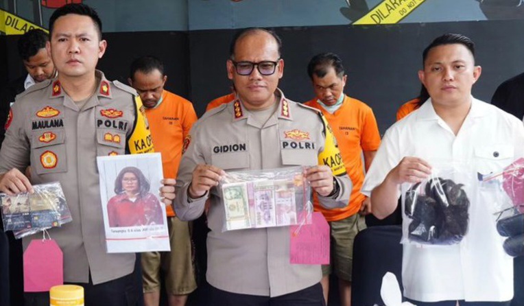 Komplotan Penipu Berkedok Tukar Uang Asing Ditangkap