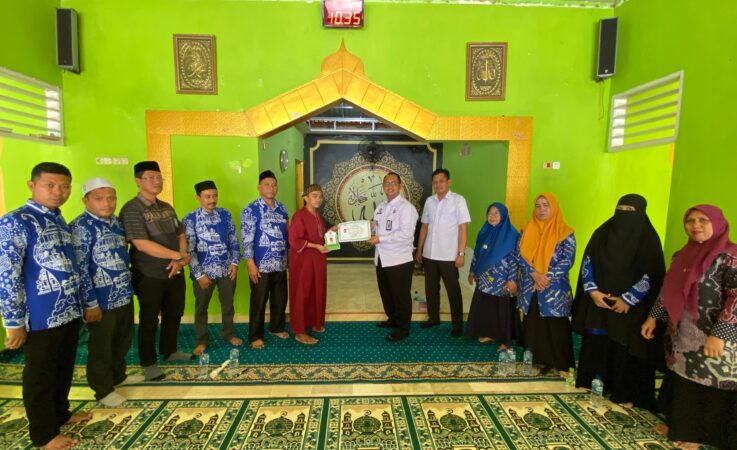 Lulus Program Baca Al-Qur'an, Warga Binaan Pangkep Terima Ijazah