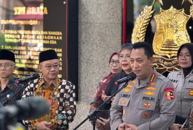 Kapolri Tekankan Mediasi dalam Penyelesaian Masalah Pendidikan