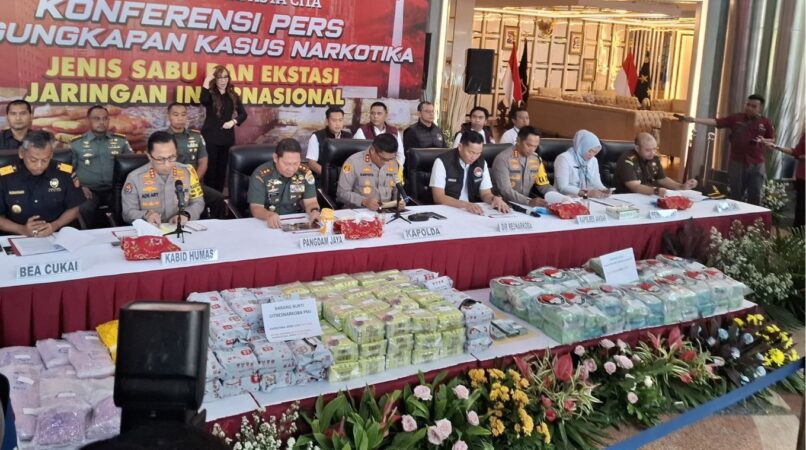 Polda Metro Jaya gagalkan peredaran 207 kg sabu dan 90 ribu ekstasi
