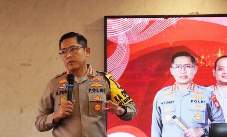 Anggota Bhabinkamtibmas di Cilincing Disiram Air Keras saat Patroli
