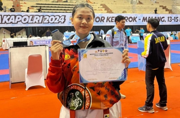 Bripda Anisarahmadhani Raih Juara Kedua Kejurnas Karate Piala Kapolri 2024