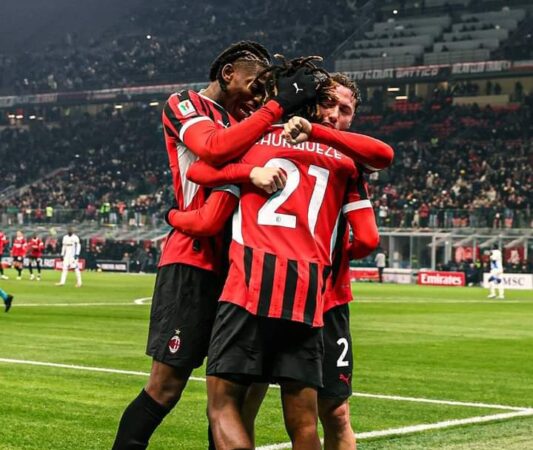 AC Milan Pesta Gol, Gilas Sassuolo 6-1 di San Siro