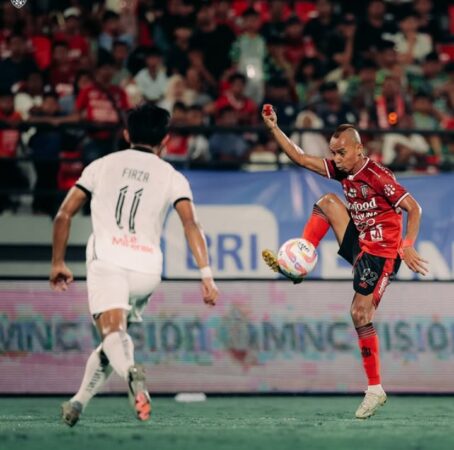 Bali United Comeback, Hajar Persija 3-1 di Gianyar