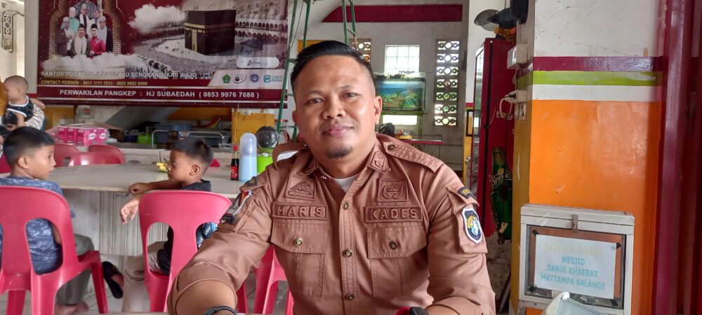 Kades Bara Batu Diduga Berhentikan Dua Ketua RT dan Satu Kadus