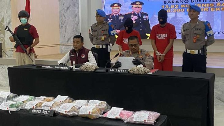 Polda Jateng Bongkar Modus Baru Penyelundupan Sabu di Dinding Mobil
