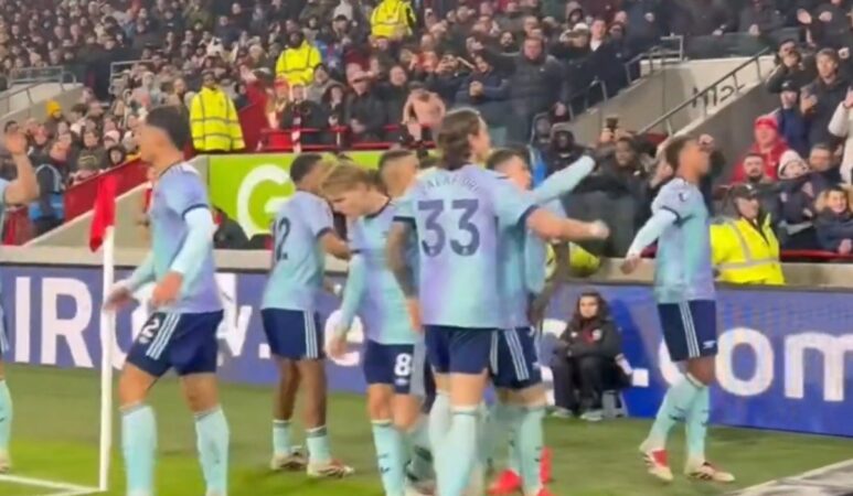 Arsenal Kalahkan Brentford 3-1, Naik ke Peringkat Dua Premier League