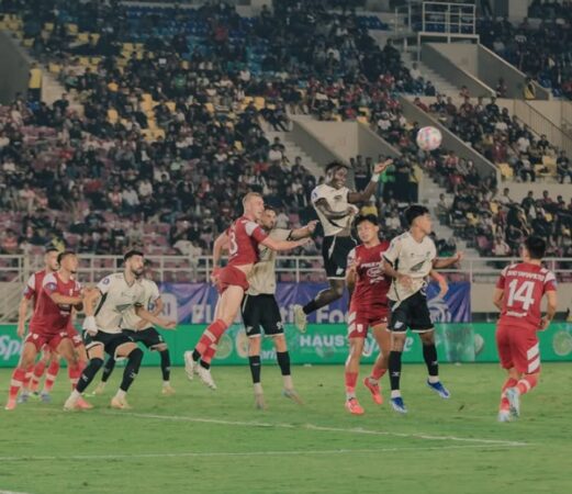 PSM Makassar Amankan 3 Poin Berkat Gol Balotelli